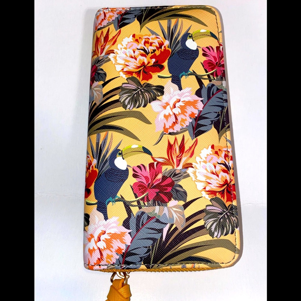 Toucan Floral Print Zipper Wallet